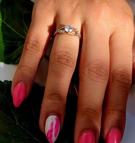 انگشتر تک نگین