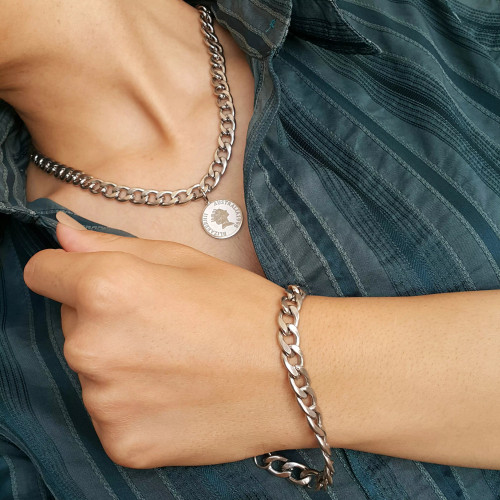 گردنبند دستبند کارتیر نقره ای سکه الیزابت کد ۳۵۱۵