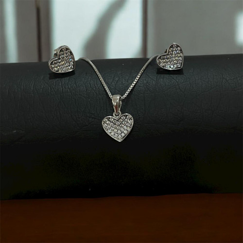 نیم ست قلبی